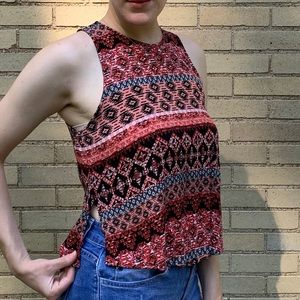 Patterned Sleeveless Crop Top